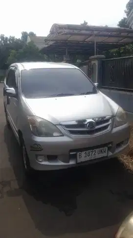 Daihatsu Xenia 2011 Bensin