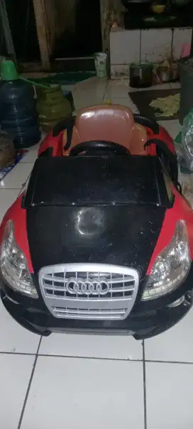Mobilan aki anak