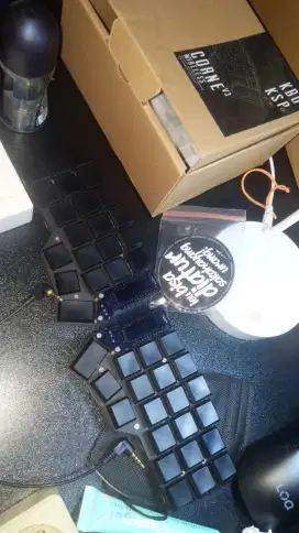 Split Keyboard Corne Wireless FULL BUILD