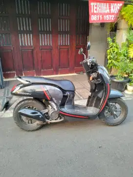 Honda All New Scoopy Sporty CBS 2021 Kilometer Rendah Pajak Hidup