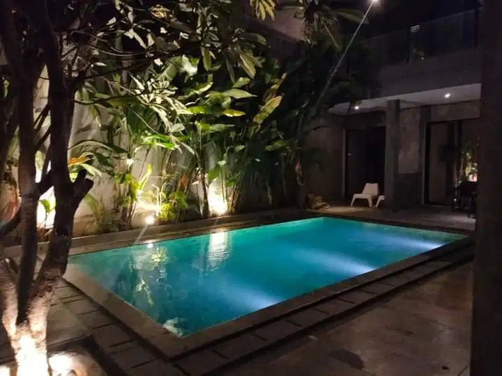 Guesh house for sale   Cilandak Jaksel