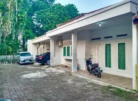 RUMAH. SEWA ( dlm cluster ) LENTENG AGUNG  JAGAKARSA JAKARTA SELATAN