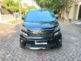 Toyota Vellfire ZG premium sound AT 2014 hitam