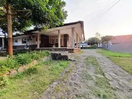 Dijual Rumah dan Kafe View Cantik di Pasawahan Purwakarta