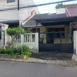 Rumah murah, 6x18, di Bojong Indah