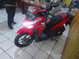 VARIO 125 CBS 2019 oke  cas/ kredit DP 950