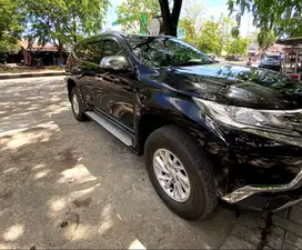 dijual cepat (mobil sangat terawat)