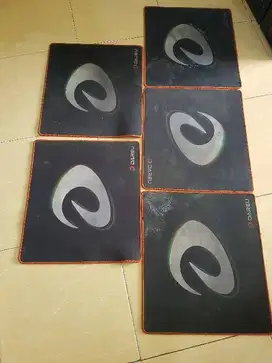 Mousepad Dareu MP15 ukuran 45x40