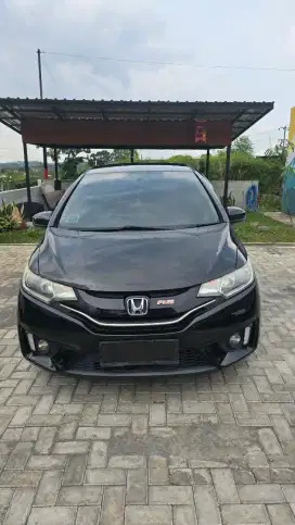 Honda Jazz RS Automatic