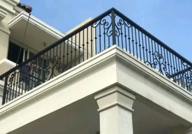 Pisma las siap mengerjakan pagapy tangga dll dan siap.kerja loka