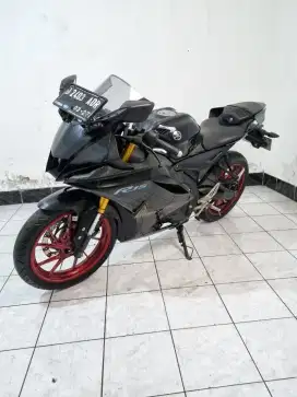 Yamaha R15 v4 2021 mulus cash & kredit