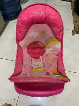 Tempat mandi bayi