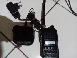 HT icom v80 vhf