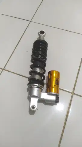 Shock belakang beat/vario tabung merk DBS