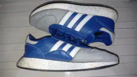 Sepatu Casual Adidas Size 43.5