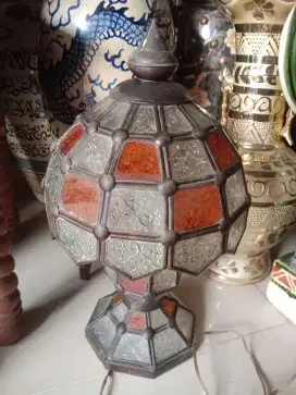 Lampu hias antik