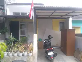 Jual / take over rumah siap huni