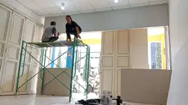 Tukang partisi plafon gypsum grc pvc dan bongkar pasang rakit lemari.