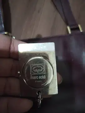 kalung jam marc ecko