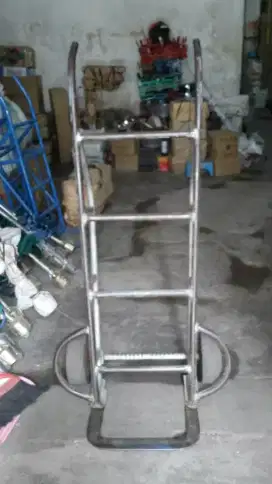 Troli barang 300 kg