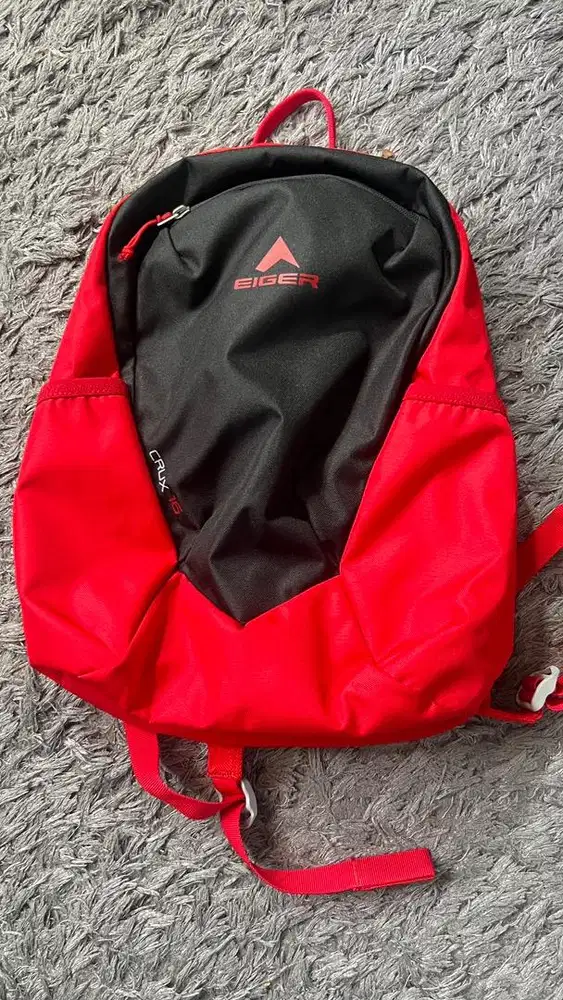 eiger backpack crux 16 L