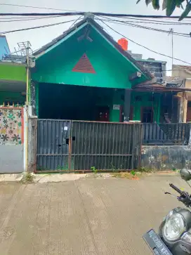 Rumah komplek 60mt Kranggan jatiranggon