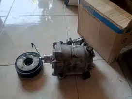 Kompresor CRV 2400 CC gen 3 2008 original copotan