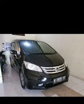Jual freed 2015 matic