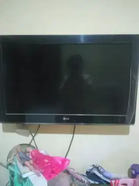 Television LG second istimewa