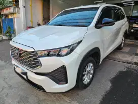 Zenix g bensin 2023 KM29rb putih zenik innova 2.0 a/t zenic toyota at