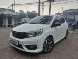 Pajak Panjang TDP 18JT Honda Brio 1.2 RS Bensin-MT 2021 Putih