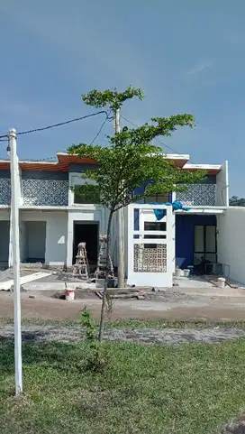 rumah siap huni di Sentul