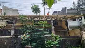 Rumah di komplek muara Bandung lokasi strategis tengah kota