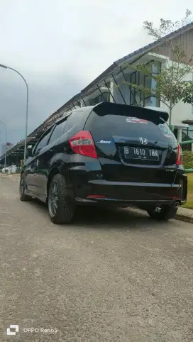 Jual santai,jazz RS 2011 facelit matic,no PR