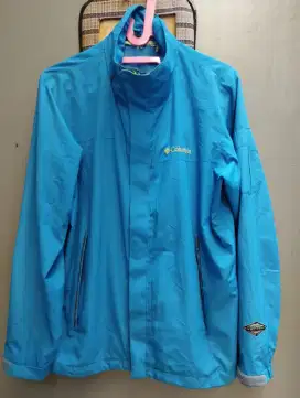 JAKET Outdoor Columbia tanpa hudi bekas pakai sendiri