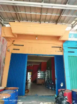 Ruko 2 pintu dan gudang