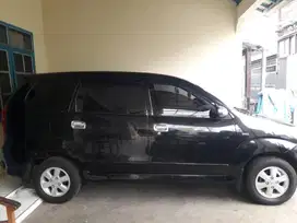 Toyota Avanza 2010 Bensin