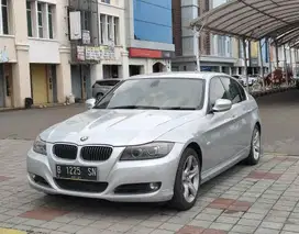 BMW 320i E90 Idrive LCI 2011 Silver On Black