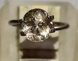Di jual change color sapphire 4,13 ct no heat Tanzania