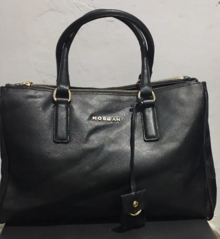 Totebag Kulit brand Morgan