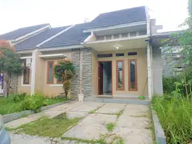 Rumah Dijual Minimalis Dalam Perumahan, Dekat Telaga Golf Depok