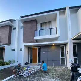 Rumah central park juanda 3KT, 2KM, ada 2 ac dimensi 7.5x 14.5 meter