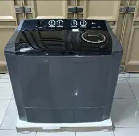 Mesin cuci LG 18kg 2 tabung warna hitam