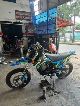 Jual santai Viar cross X 150 upgrade super motor