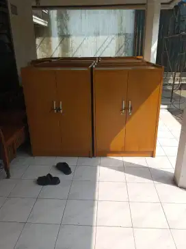 Lemari ponpes dua pintu