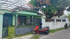 Tanah Murah bonus bangunan rumah banyuagung kadipiro Solo