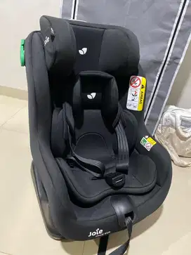 Car seat merek joie
