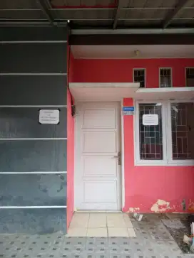 DIKONTRAKAN RUMAH DI PERUMAHAN GRAND SUTRA, KOTA SERANG