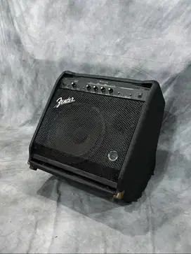 Ampli Bass Fender Bassman 60 12 inch 60 watt Made in Mexico