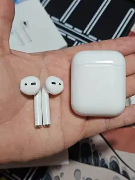 Apple Airpods Gen 1 TWS preloved